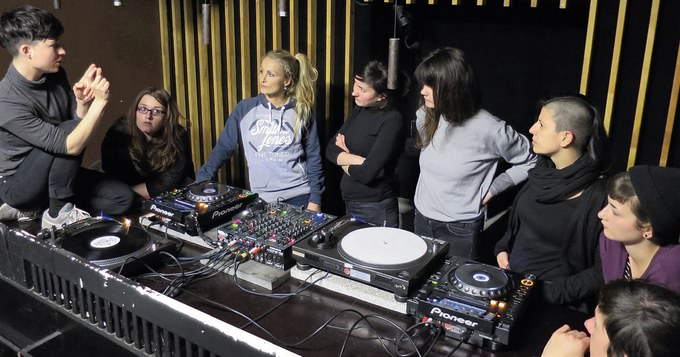  Mint-Workshops für weibliche DJs sind bald Geschichte Foto: Promo Mint
