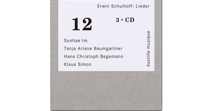 Erwin_Schulhoff_Cover