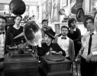 M&R präsentiert Caravan Palace