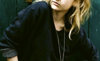 Jungsjacke, kein Vintage-Kleidchen