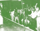»Smash the Reds«